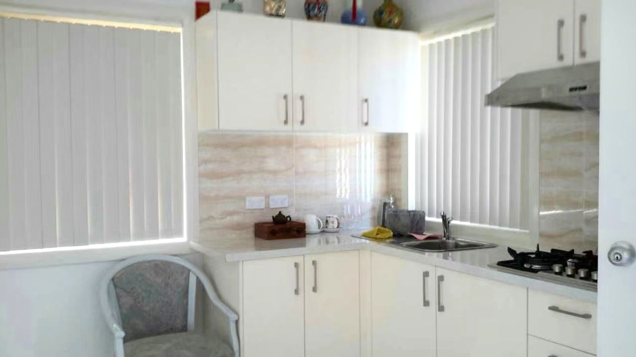 1 bedrooms Apartment / Unit / Flat in Blakesley Road SOUTH HURSTVILLE NSW, 2221