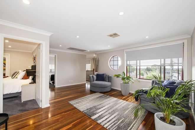 Picture of 1 Koloona Drive, EMU PLAINS NSW 2750
