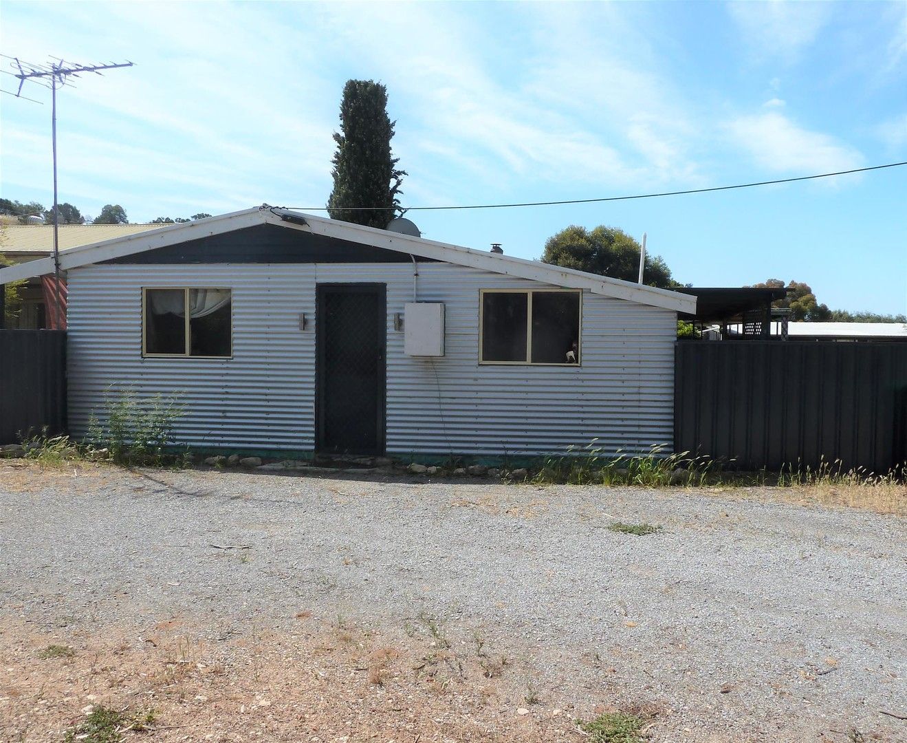 2 Earle Street, Pine Point SA 5571, Image 1