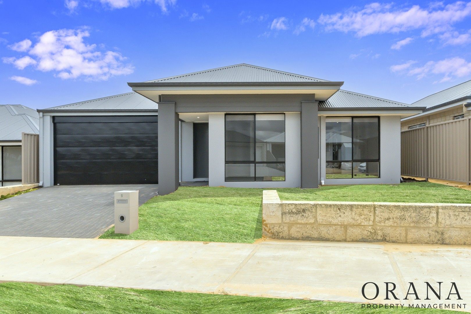 4 bedrooms House in 5 Giverny Way BALDIVIS WA, 6171