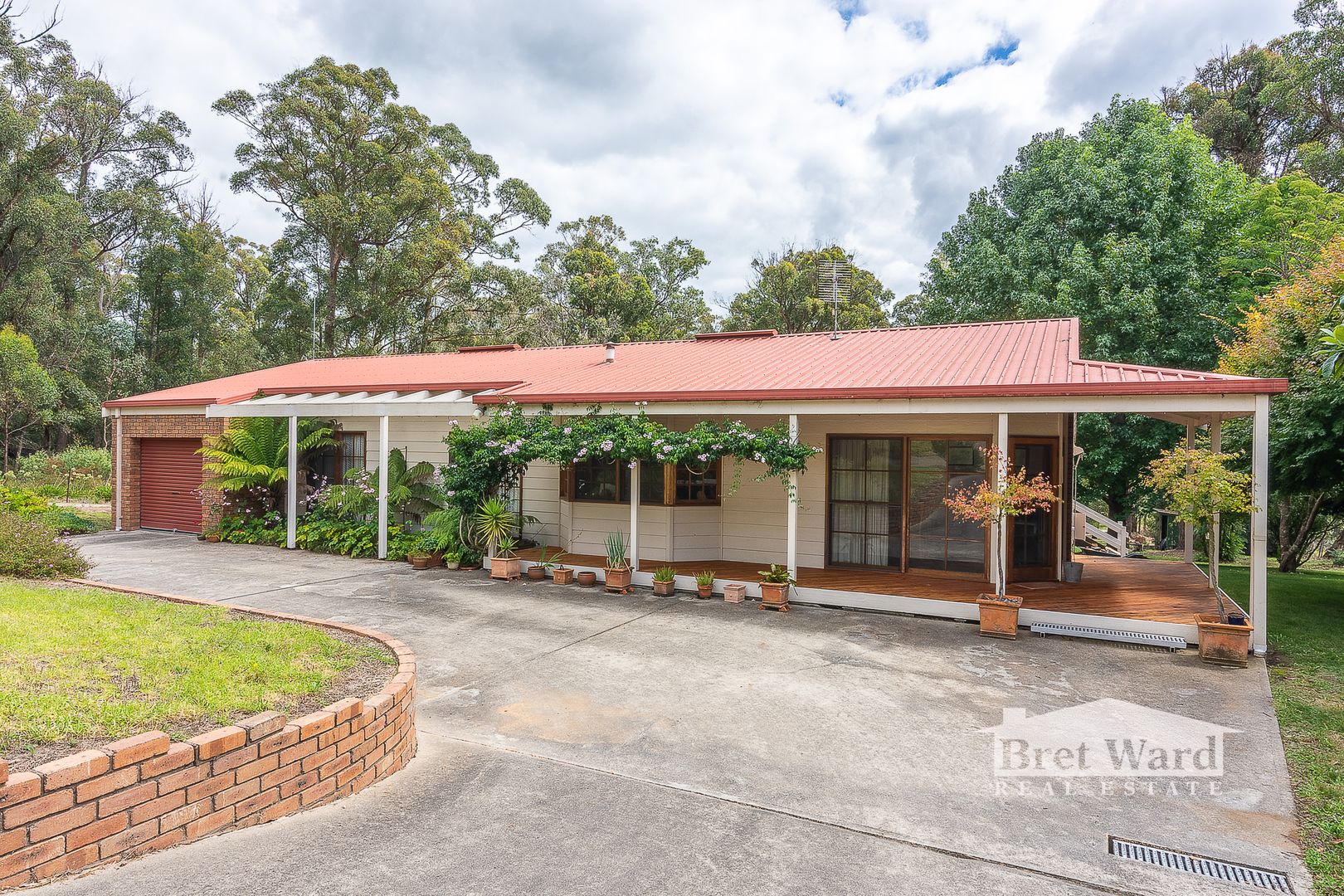 221 Great Alpine Road, Bruthen VIC 3885, Image 2