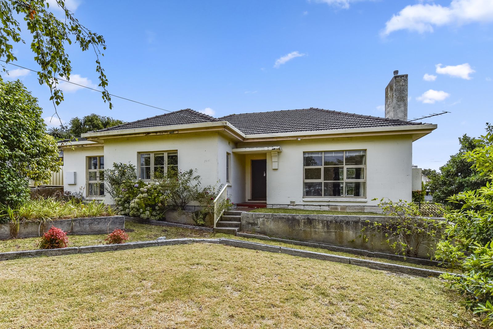 3 bedrooms House in 104 Bertha Street MOUNT GAMBIER SA, 5290