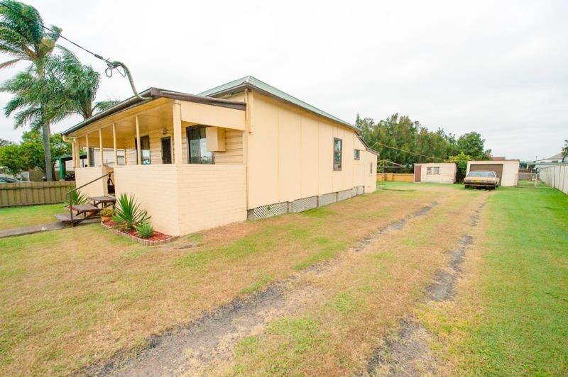 19 Maitland Road, Hexham NSW 2322, Image 1