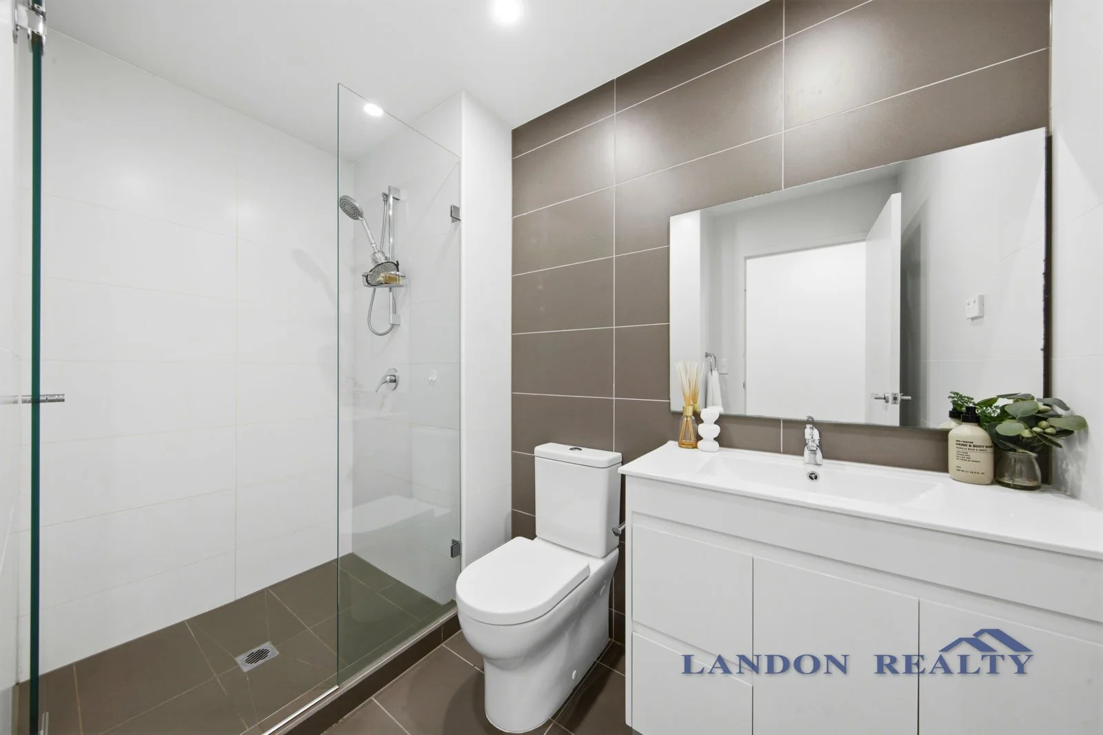 Additional image 7 of 303/16 Pemberton St, Botany NSW 2019