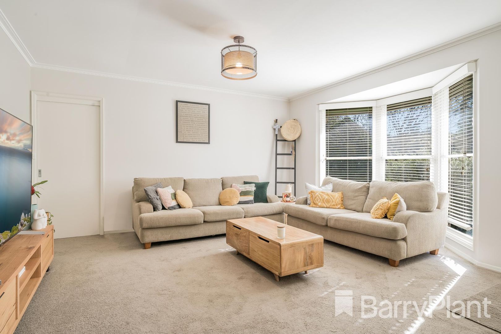 1/133 Barrabool Road, Highton VIC 3216, Image 2