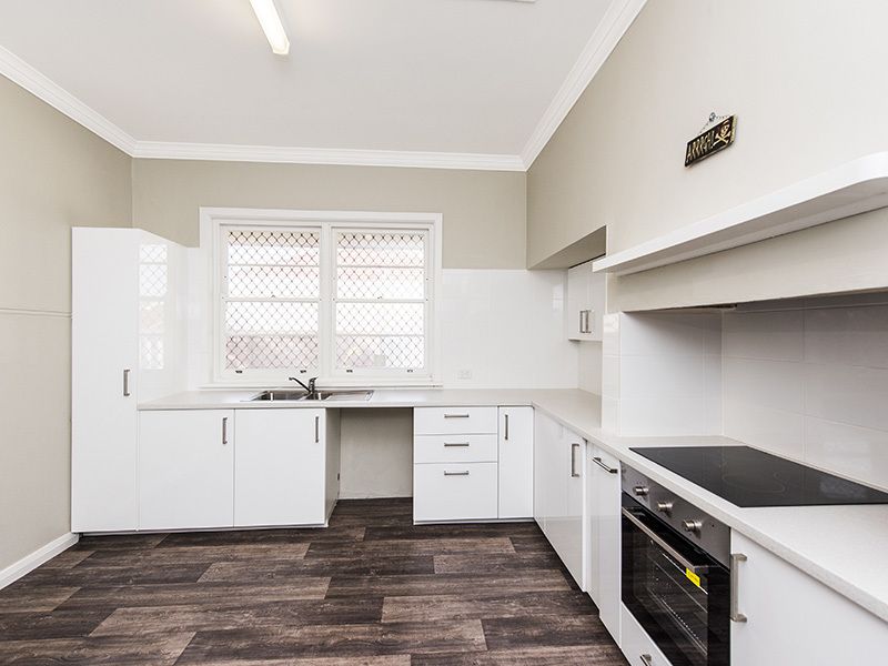 3 bedrooms House in 242 Hector Street TUART HILL WA, 6060