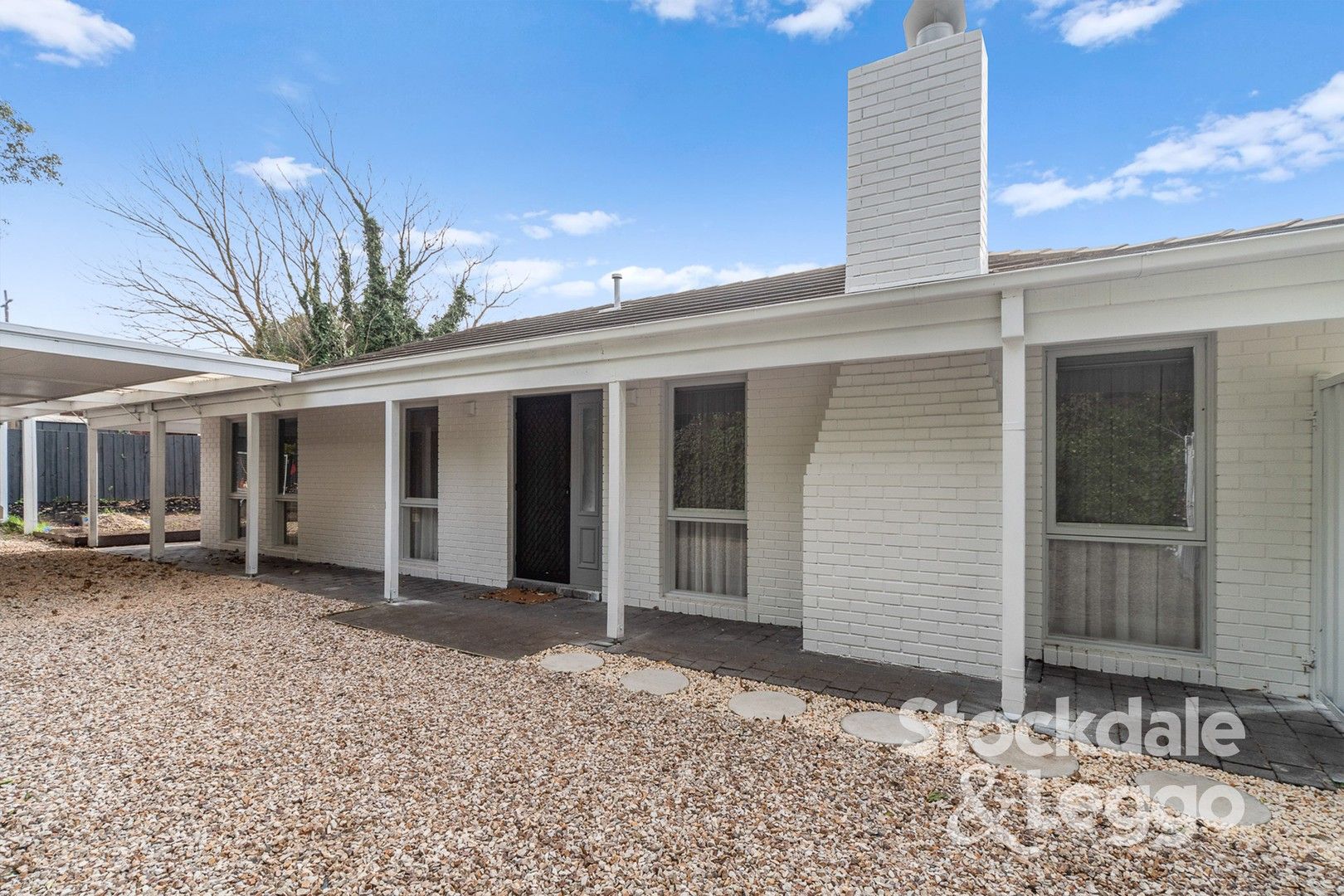 3 bedrooms House in 26 Irving Court CAPEL SOUND VIC, 3940