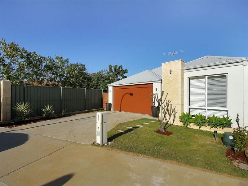 14 Butterworth Place, Beaconsfield WA 6162, Image 0