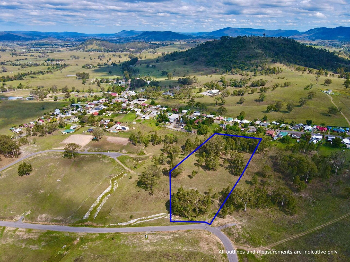 10 Baerami Close, East Gresford NSW 2311, Image 0