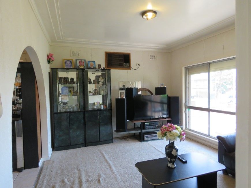 35 Robertson Road, Chester Hill NSW 2162, Image 1