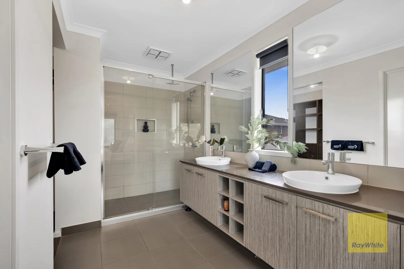 Additional image 18 of 11 Rockgarden Drive, Truganina VIC 3029