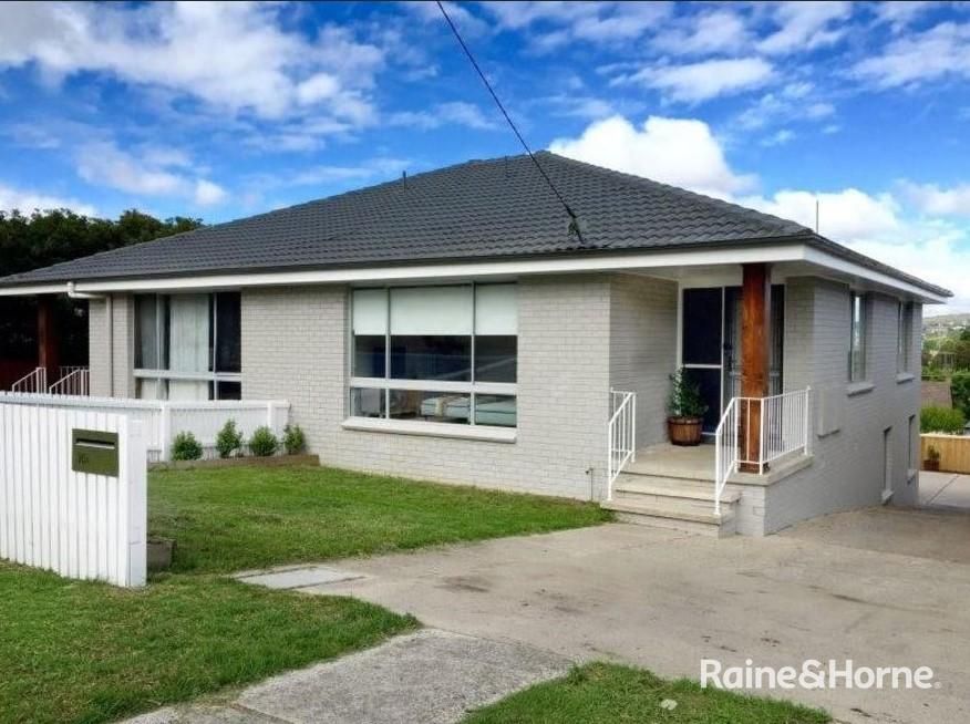 4 bedrooms House in 34A May Street GOULBURN NSW, 2580