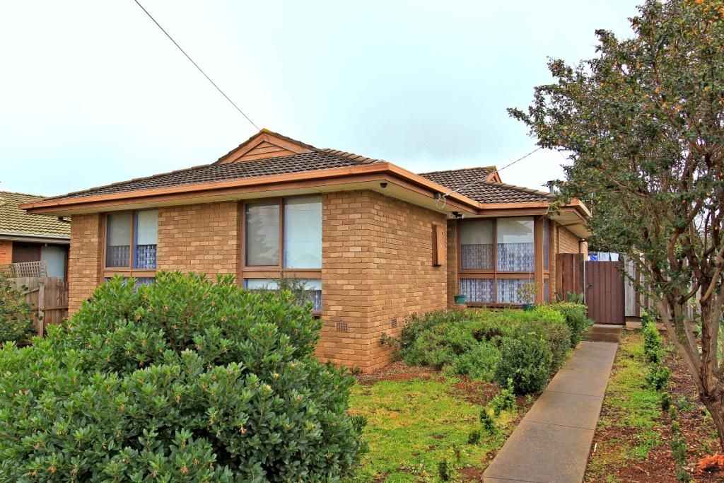 16 Oldershaw Road, Melton VIC 3337, Image 0