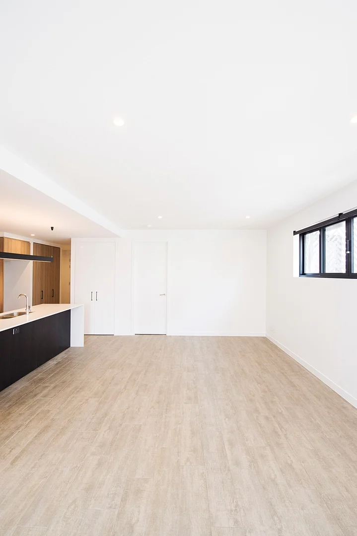 Additional image 4 of 303/147 Sir Fred Schonell Drive, St Lucia QLD 4067