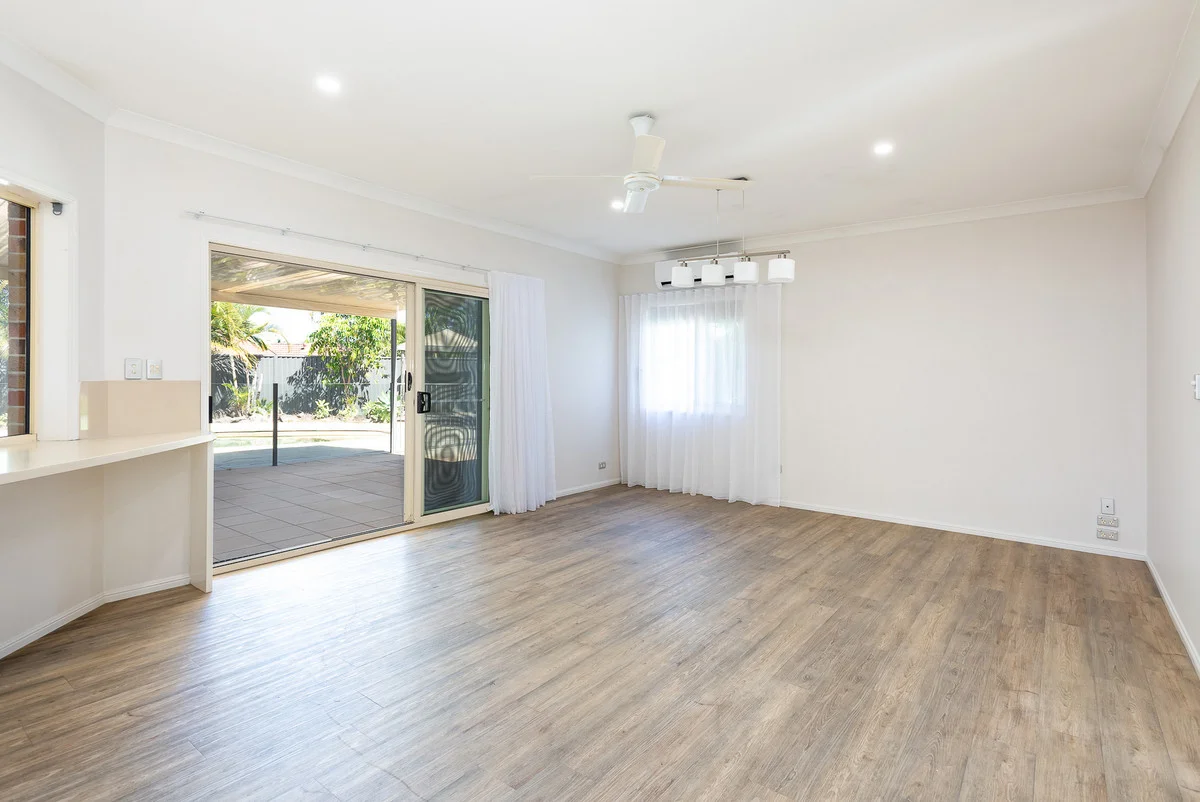 Additional image 6 of 18 Suncrest Court, Parkwood QLD 4214