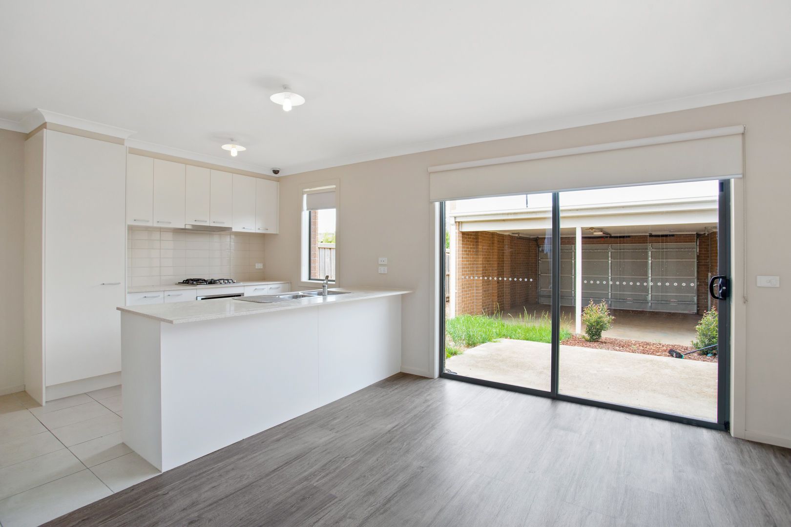 33 Painted Hills Road, Doreen VIC 3754, Image 2