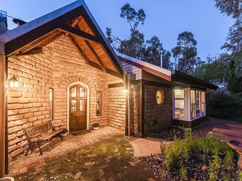 201 Paulls Valley Road, Paulls Valley WA 6076