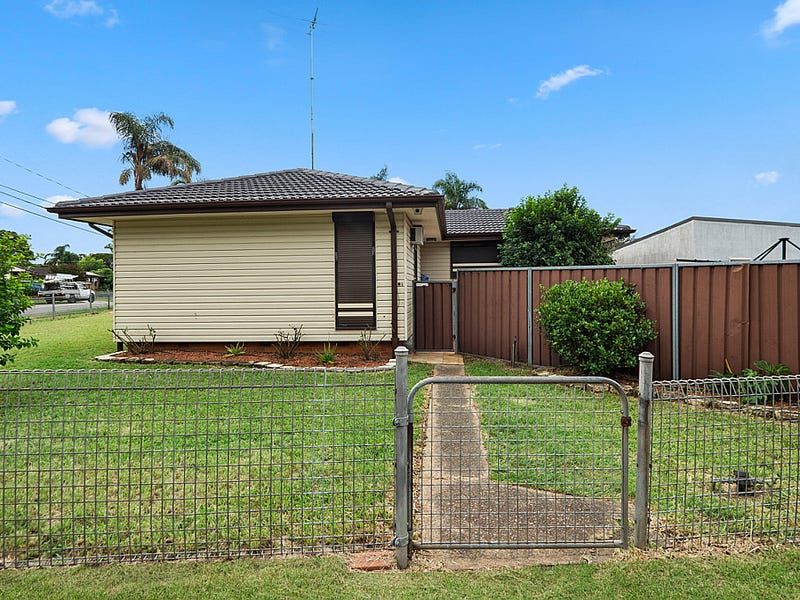 21-21A Captain Cook Drive, Willmot NSW 2770, Image 2