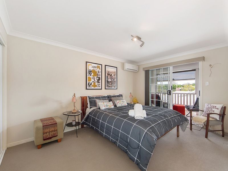 2/28 Green St, Booval QLD 4304, Image 2