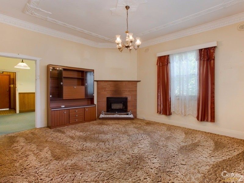 36 Joslin Street, Kotara NSW 2289, Image 2