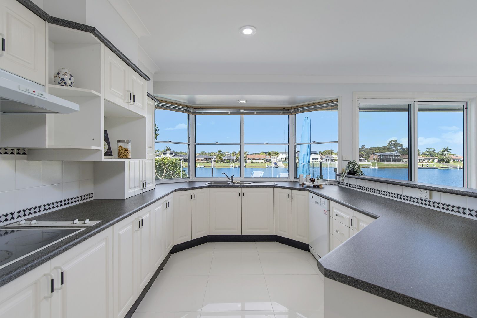 47-49 Commodore Crescent, Port Macquarie NSW 2444, Image 2