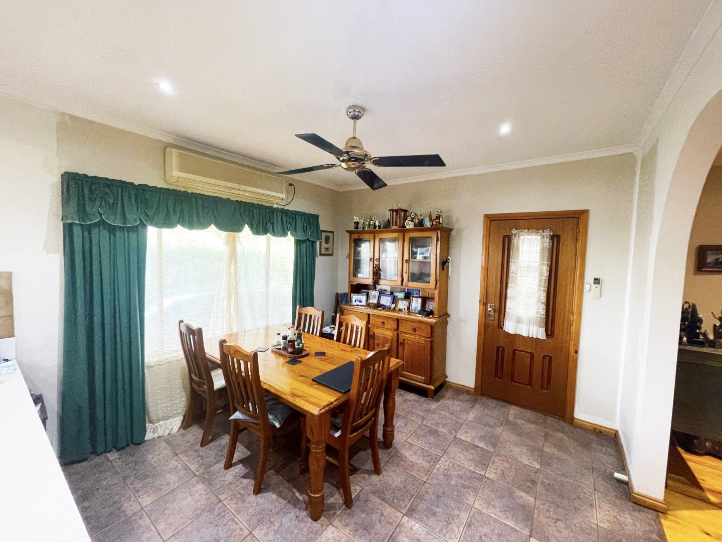 94 Lindsay Road, Dartmoor VIC 3304, Image 2