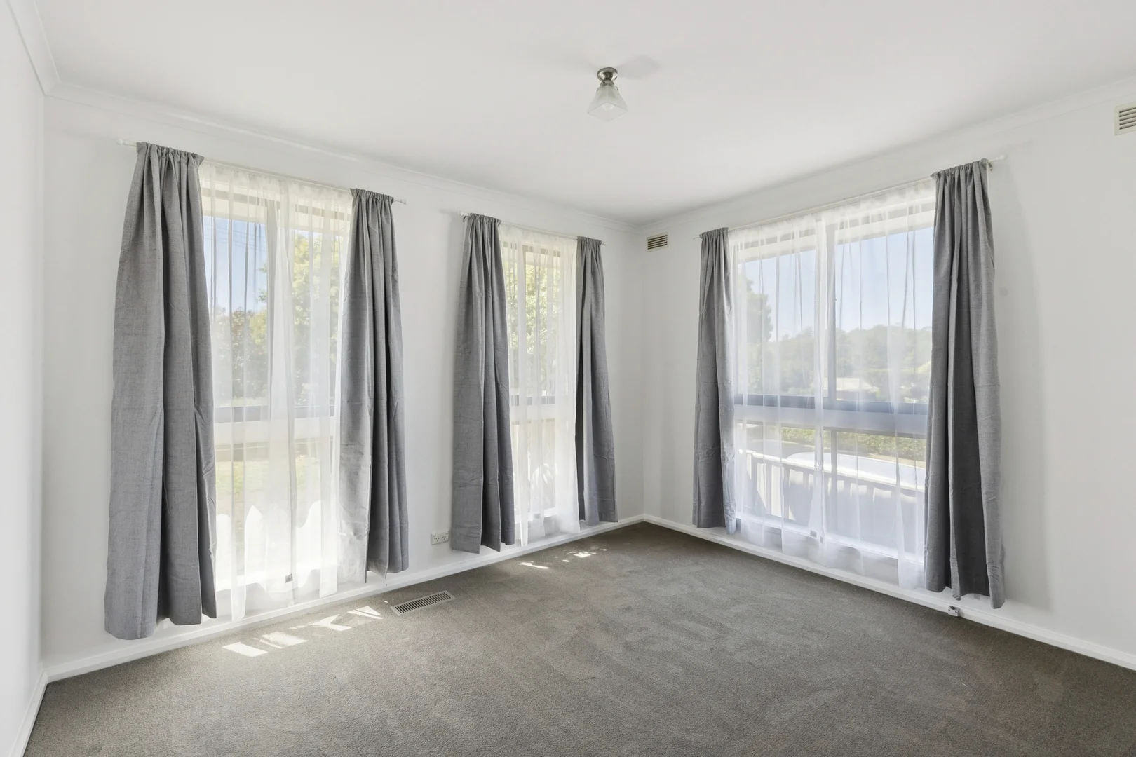 Additional image 5 of 17 Webb Ave, Seymour VIC 3660