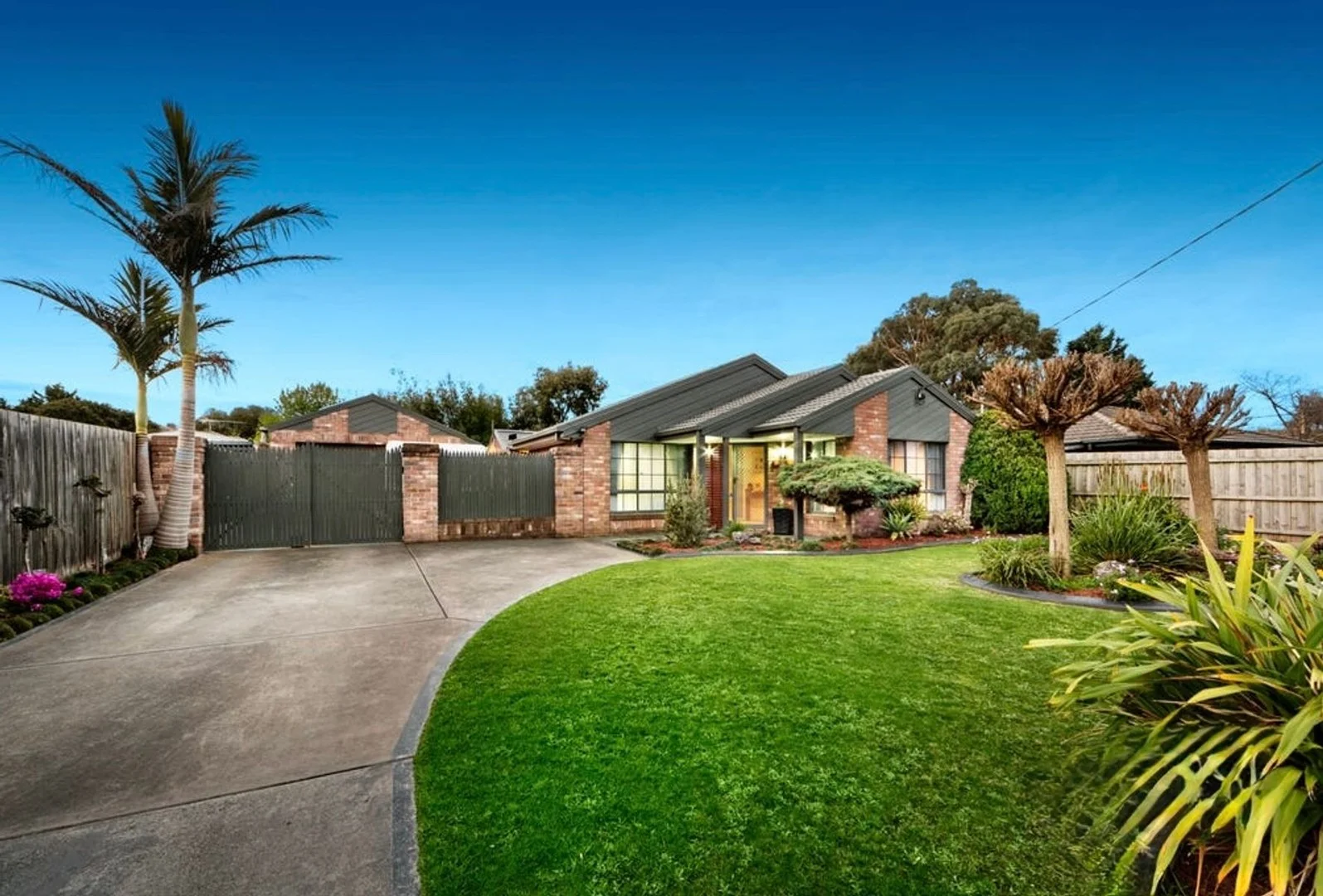 Primary image of 12 Cameron Way, Pakenham VIC 3810