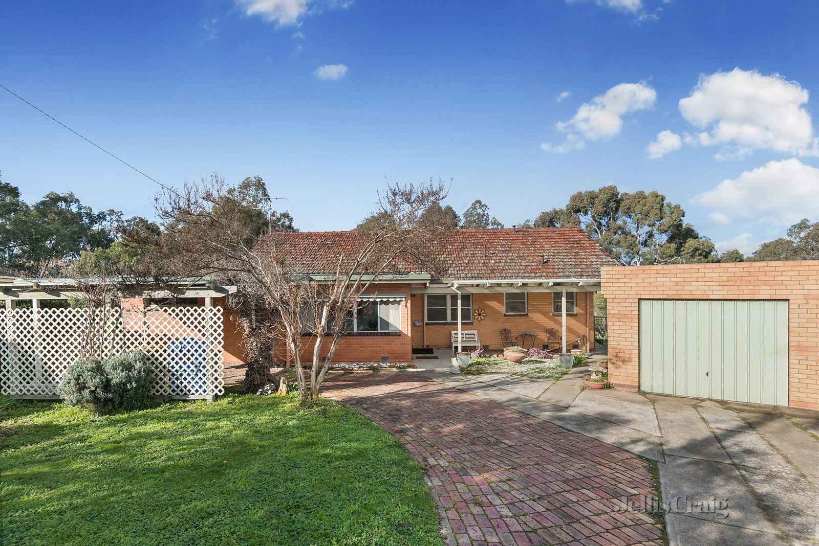 8 Douglas Crescent, Castlemaine VIC 3450, Image 0