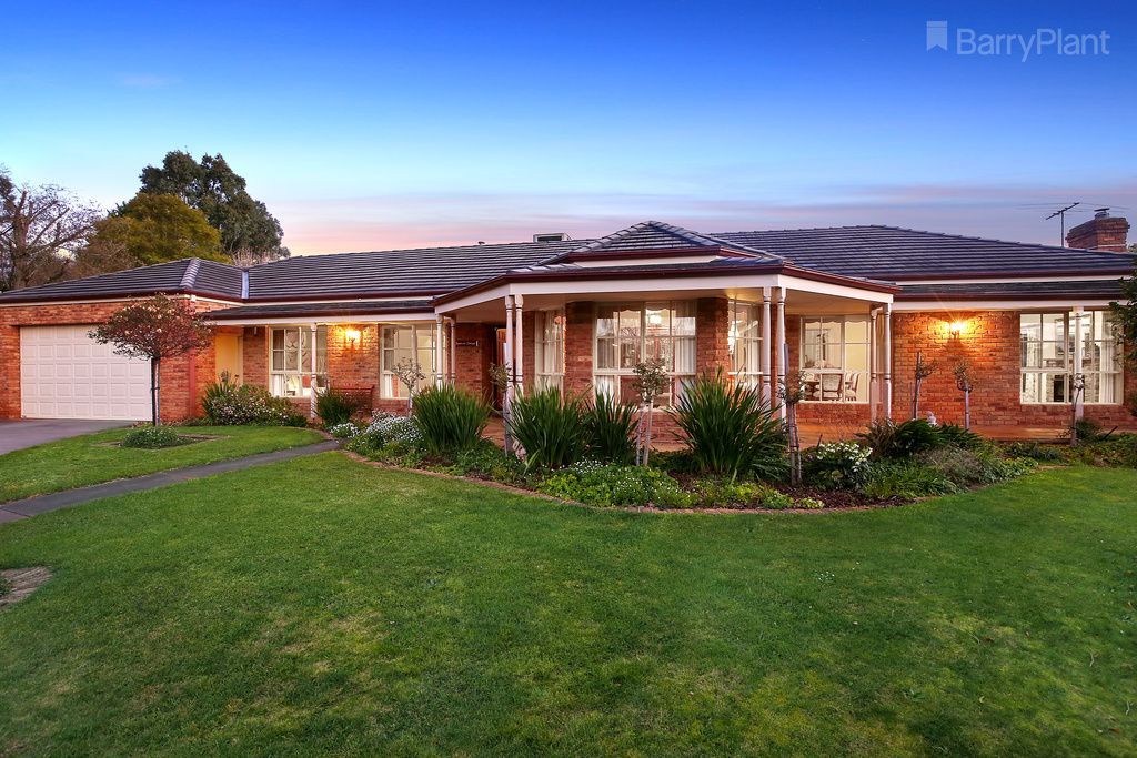 19 Drummer Hill Lane, Mooroolbark Property History & Address Research