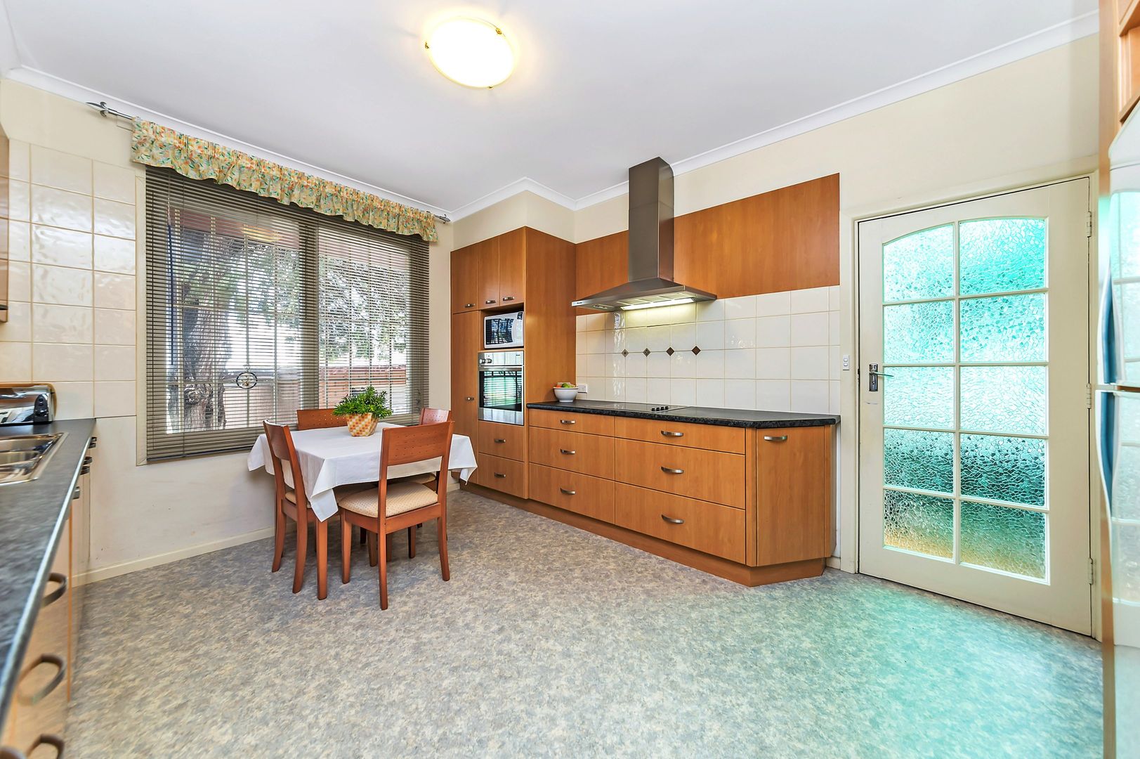 31 Atkinson Street, Queanbeyan East NSW 2620, Image 2