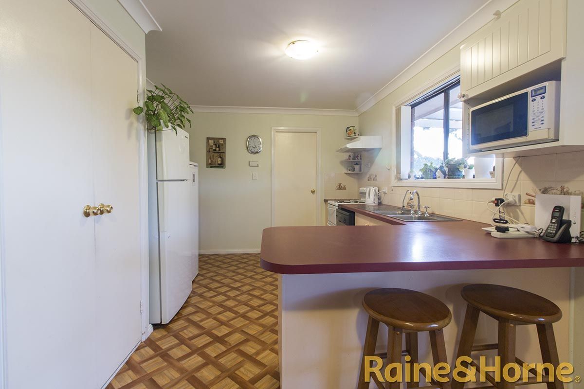 25 Twickenham Drive, Dubbo NSW 2830, Image 1