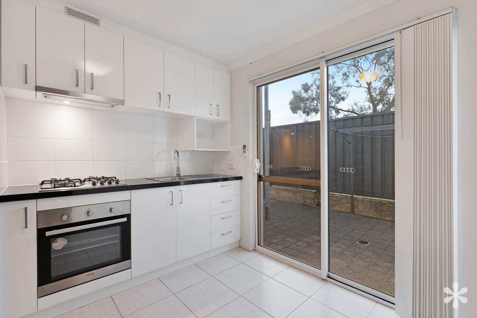 9/21 Wroxton Street, Midland WA 6056 Apartment For Rent Domain