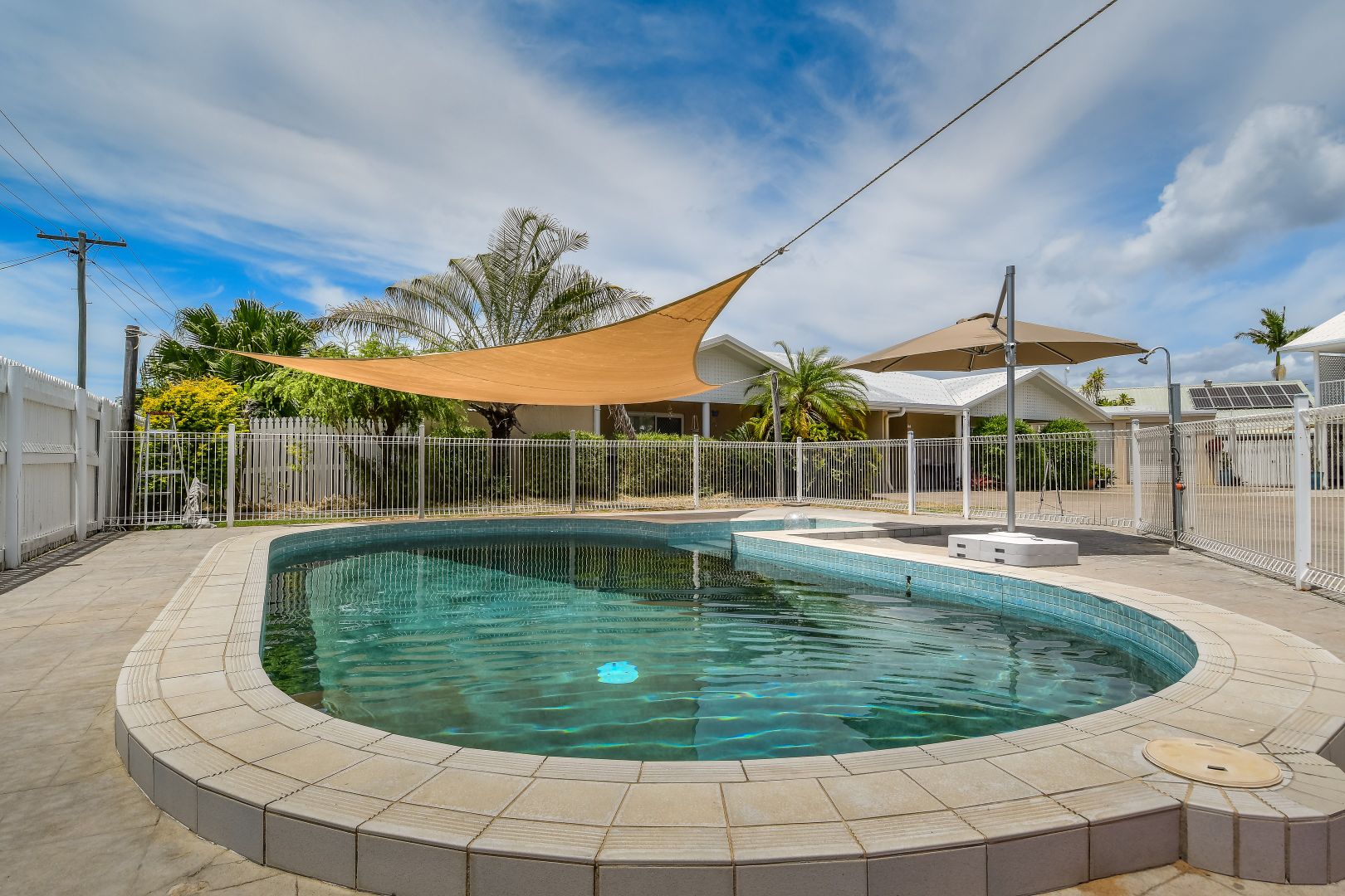 4/99 Westcott Avenue, Campwin Beach QLD 4737, Image 2