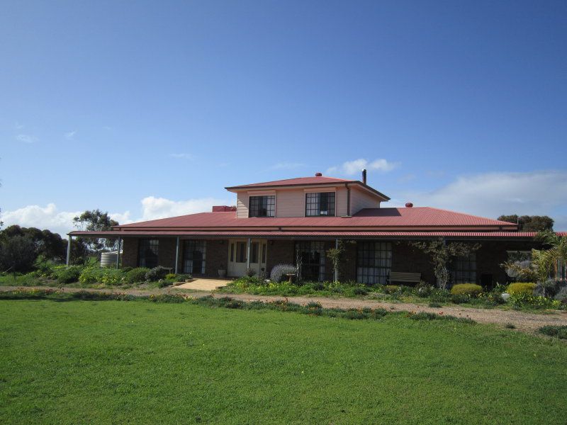 195 UPPER YORKE ROAD, Port Broughton SA 5522, Image 0