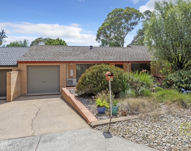 24 Macfarlan Place, Latham ACT 2615