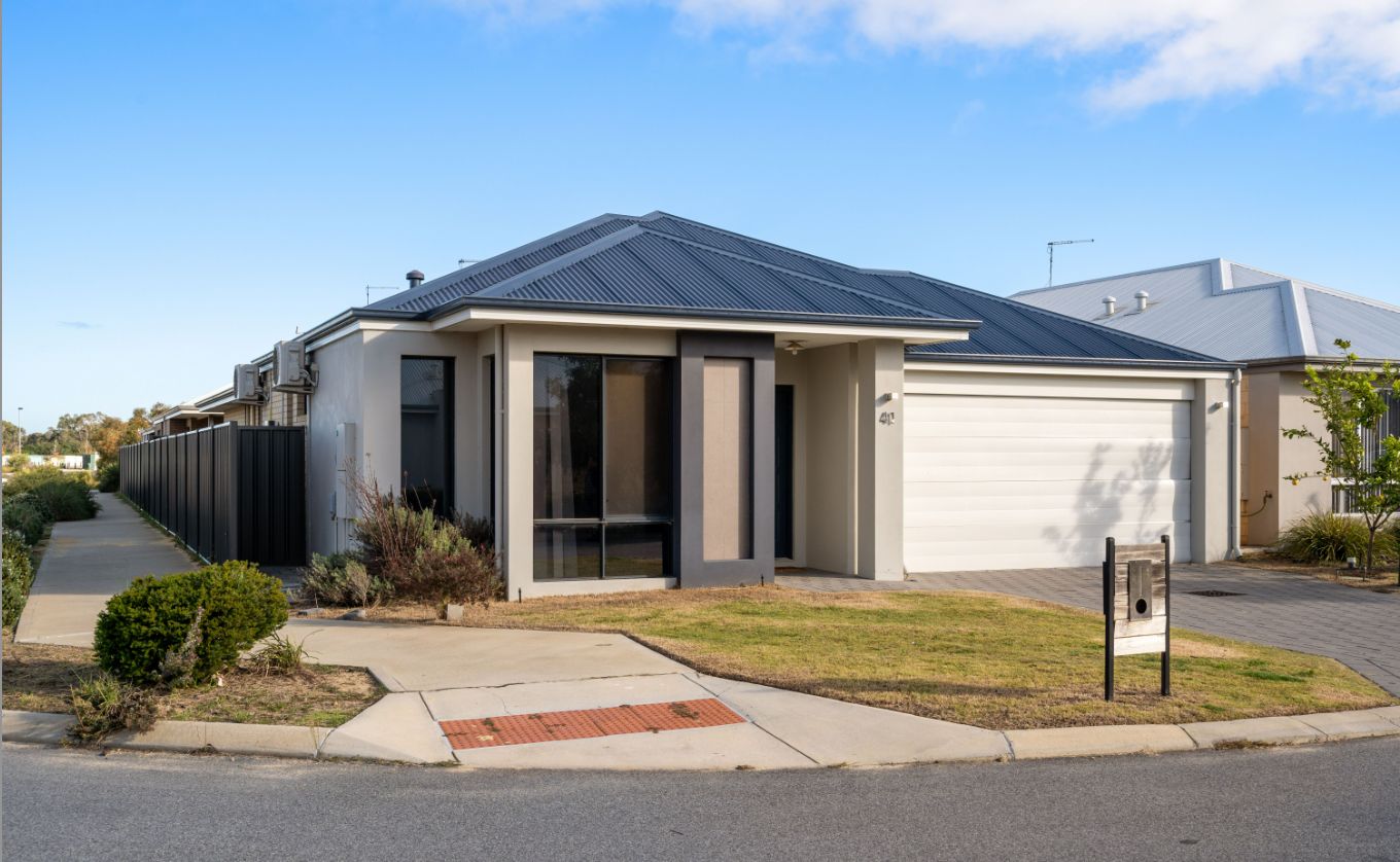 3 bedrooms House in 41 Bedgebury Road HILBERT WA, 6112