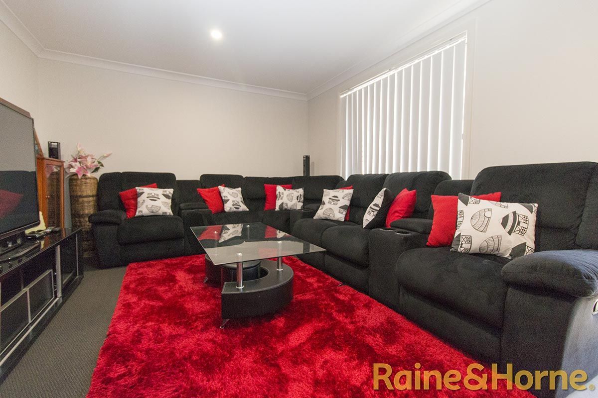 32B Lansdowne Drive, Dubbo NSW 2830, Image 1