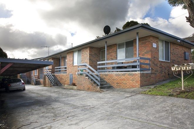 Picture of 2/15 Aquila Court, BALLARAT NORTH VIC 3350