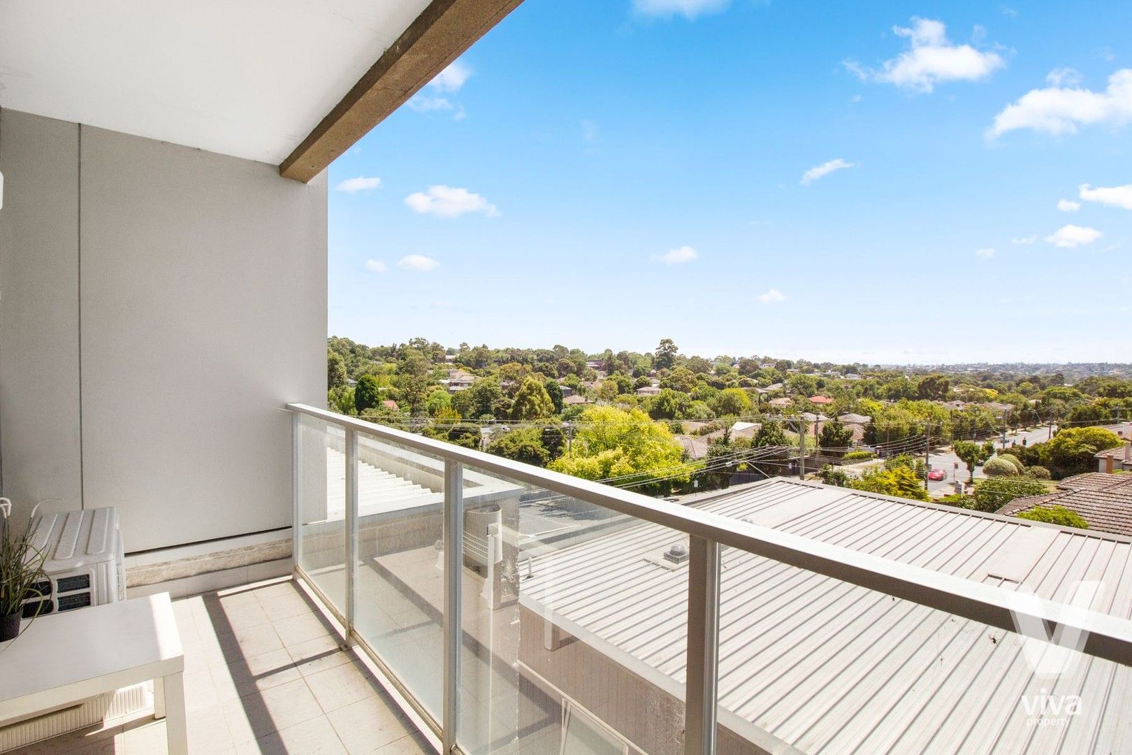 1 bedrooms Apartment / Unit / Flat in 404/490 Elgar Road BOX HILL VIC, 3128