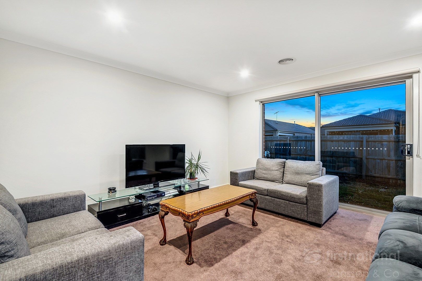 10 Hamlin Street, Doreen VIC 3754, Image 0