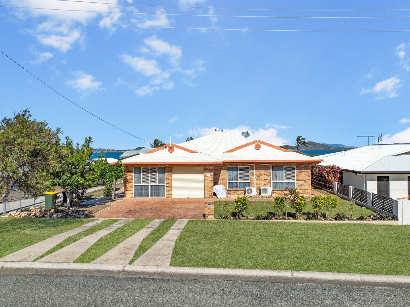 4 bedrooms House in 33 Elphinstone Street BOWEN QLD, 4805
