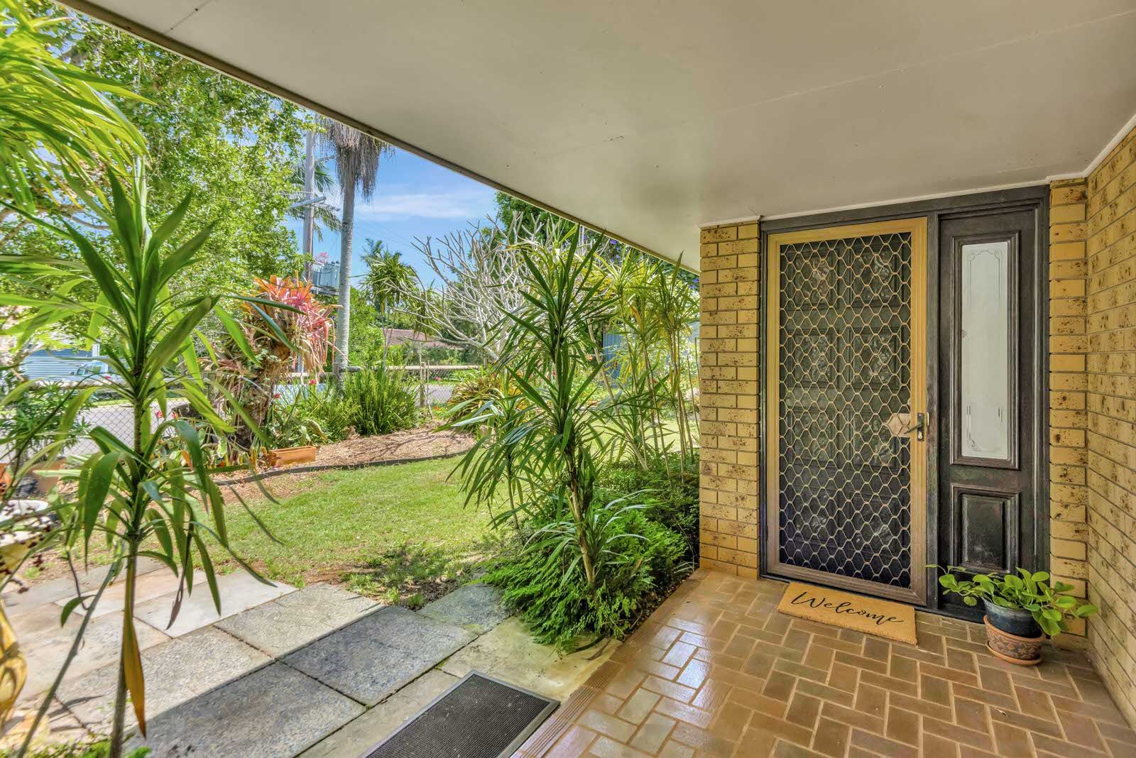 2 bedrooms Apartment / Unit / Flat in 2/2 Teak St DUNOON NSW, 2480