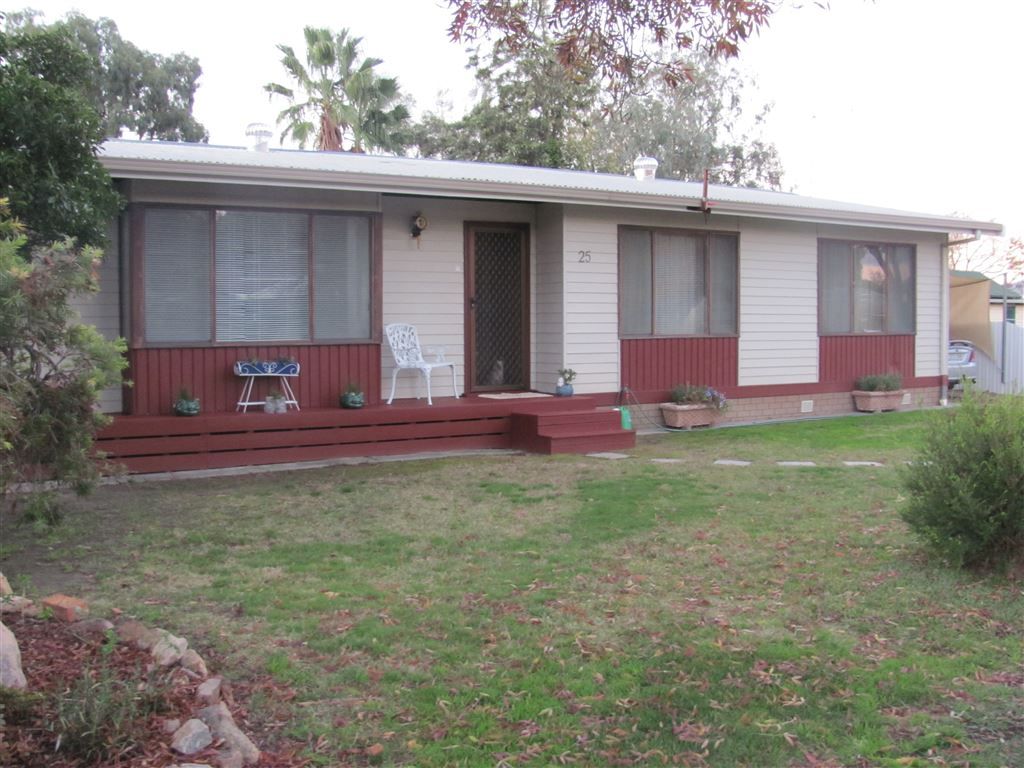 25 Young Street, Holbrook NSW 2644, Image 0