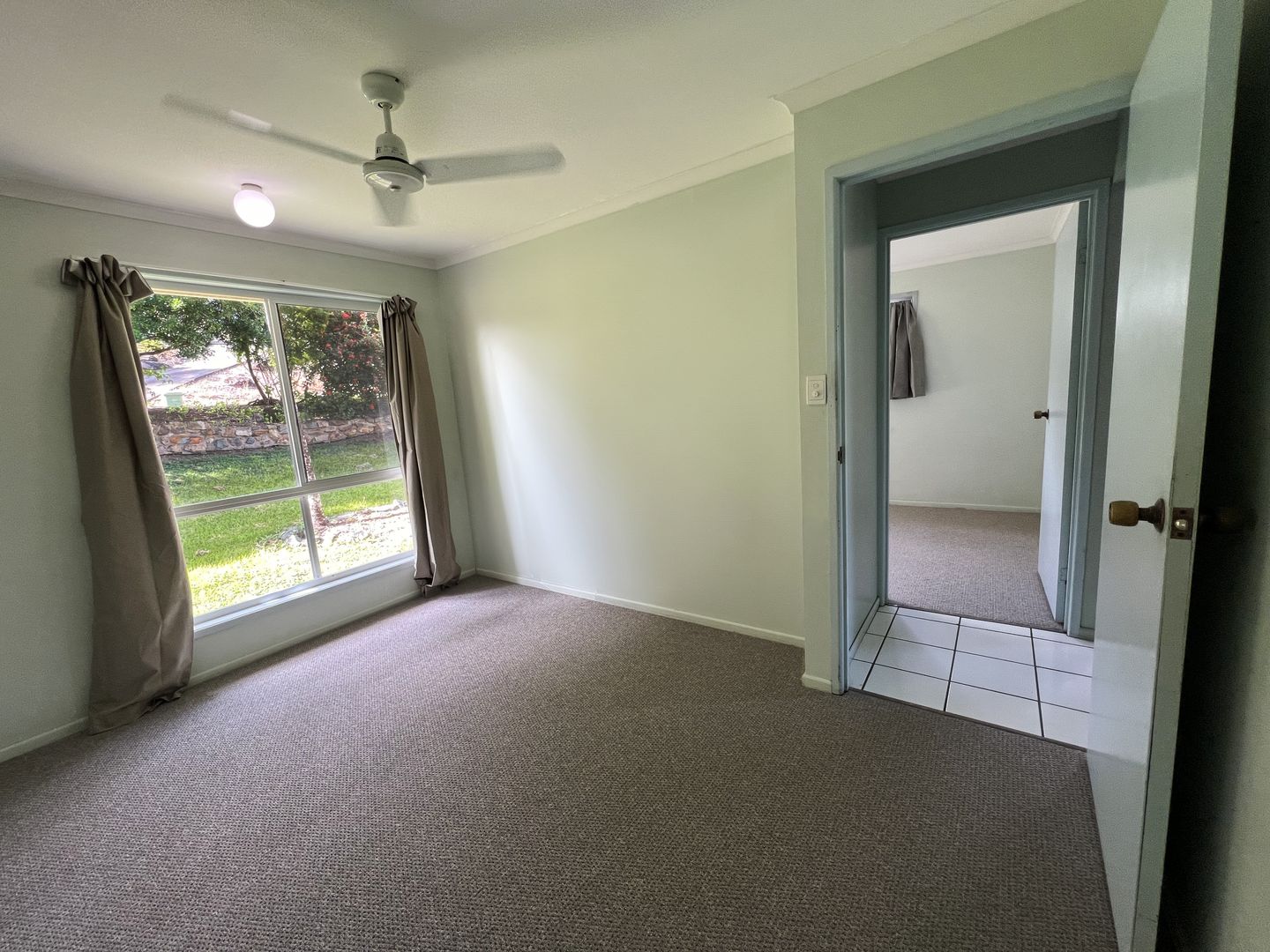 36 South Molle Boulevard, Cannonvale QLD 4802 House For Rent 500