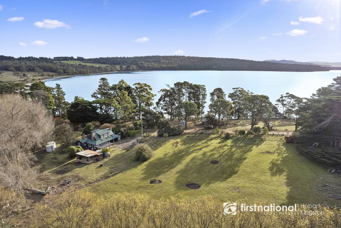 Picture of 215 Lighthouse Road, SOUTH BRUNY TAS 7150