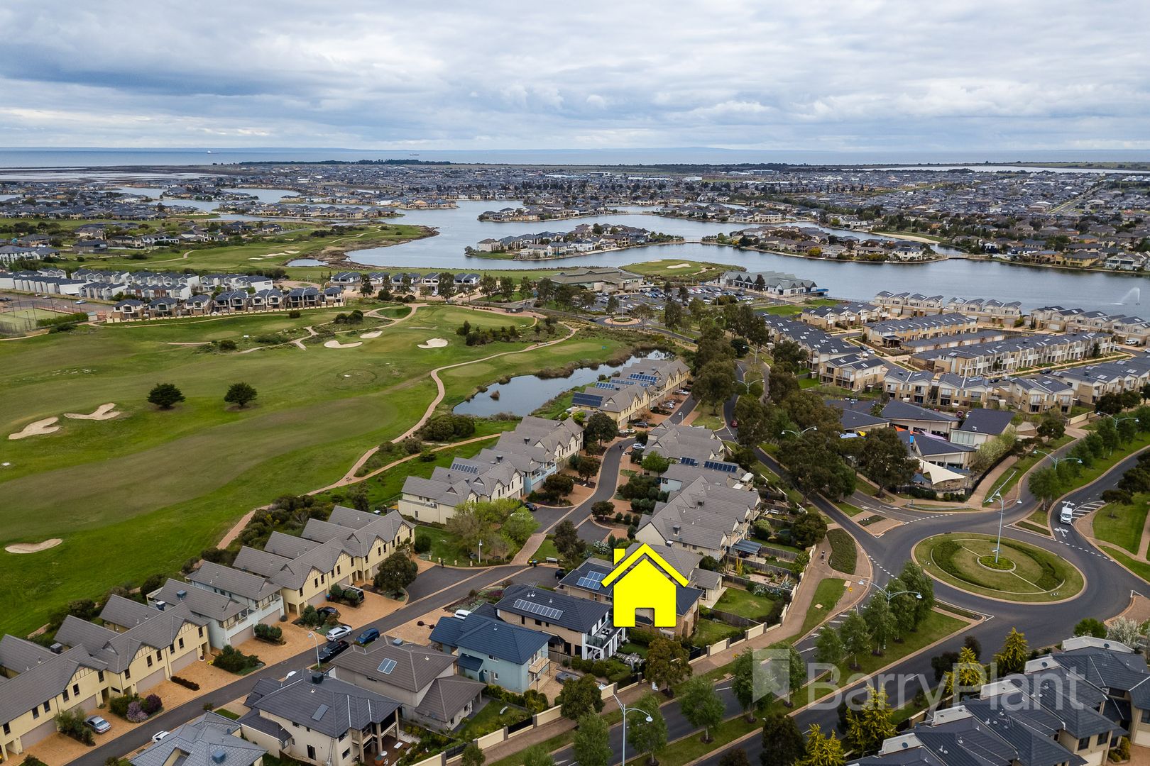 27/1 Greg Norman Drive, Sanctuary Lakes VIC 3030, Image 2