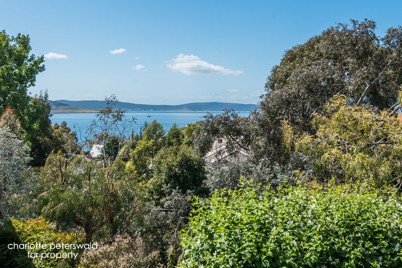 2 Utiekah Drive, Taroona TAS 7053, Image 2