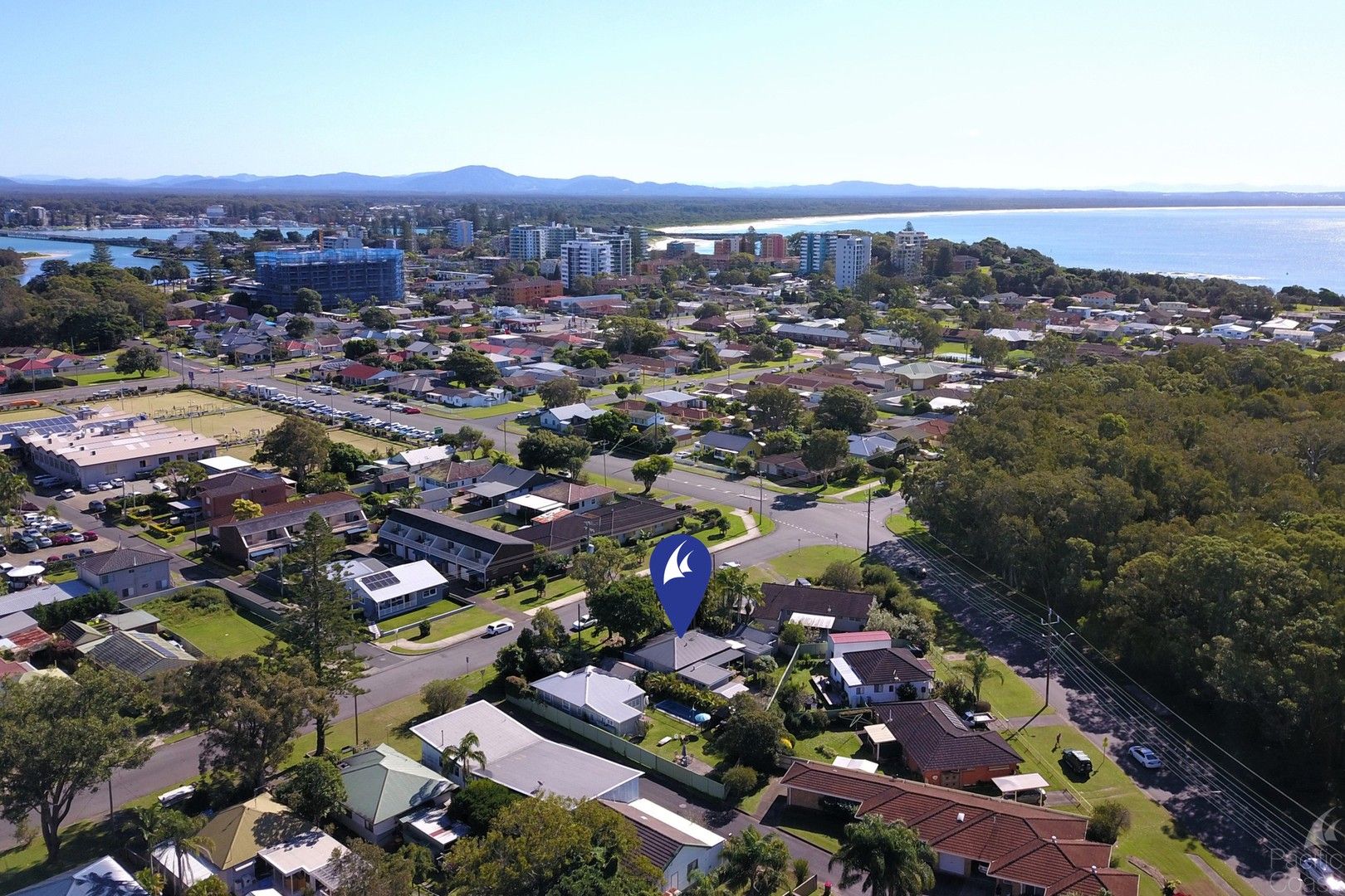 4 bedrooms House in 22 Cross Street FORSTER NSW, 2428