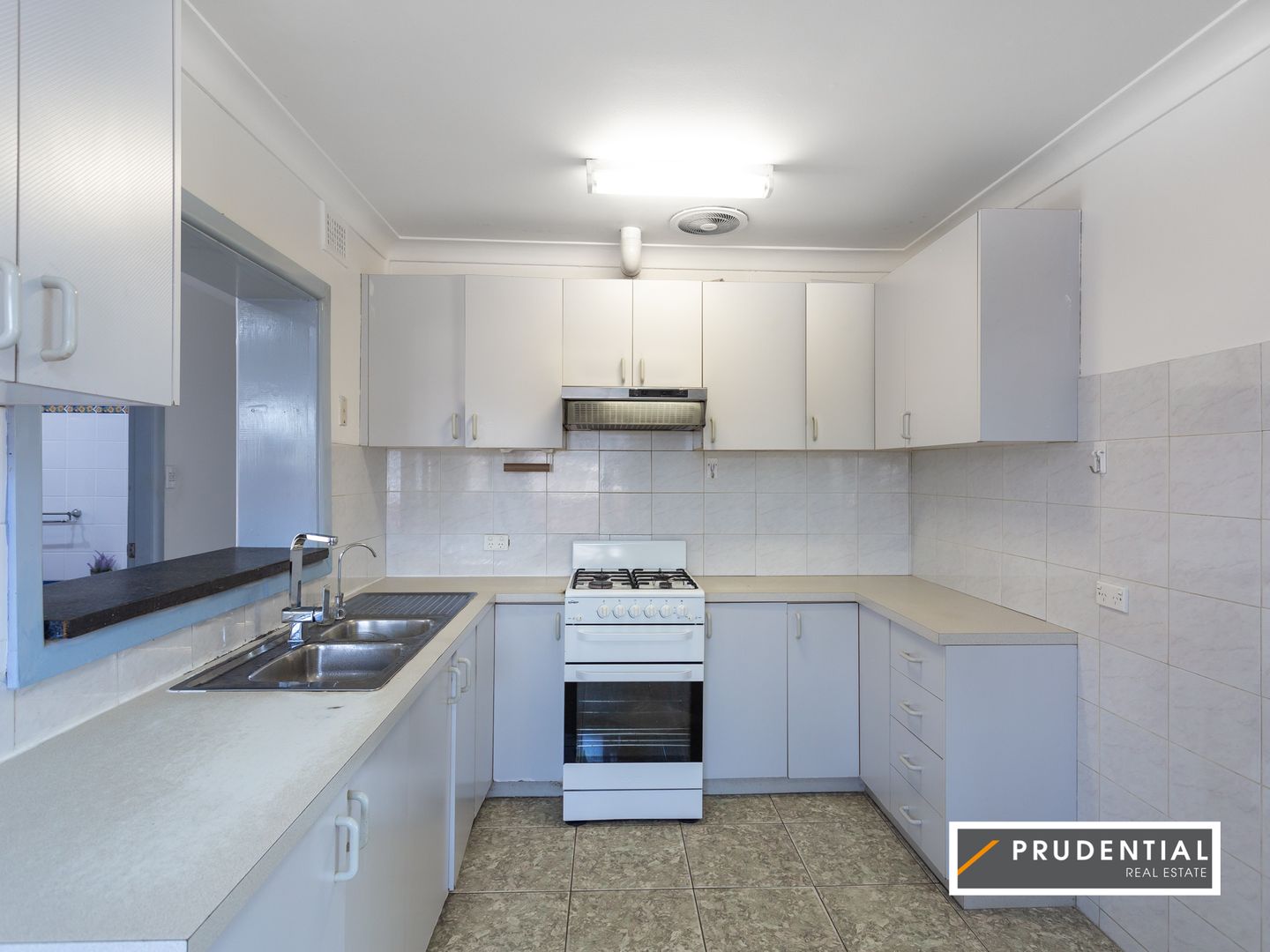 58 Bobin Road, Sadleir NSW 2168, Image 2